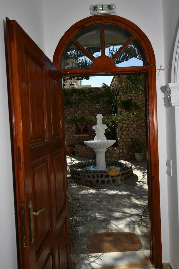 Philoxenia Hotel & Studios Perissa  Exterior photo