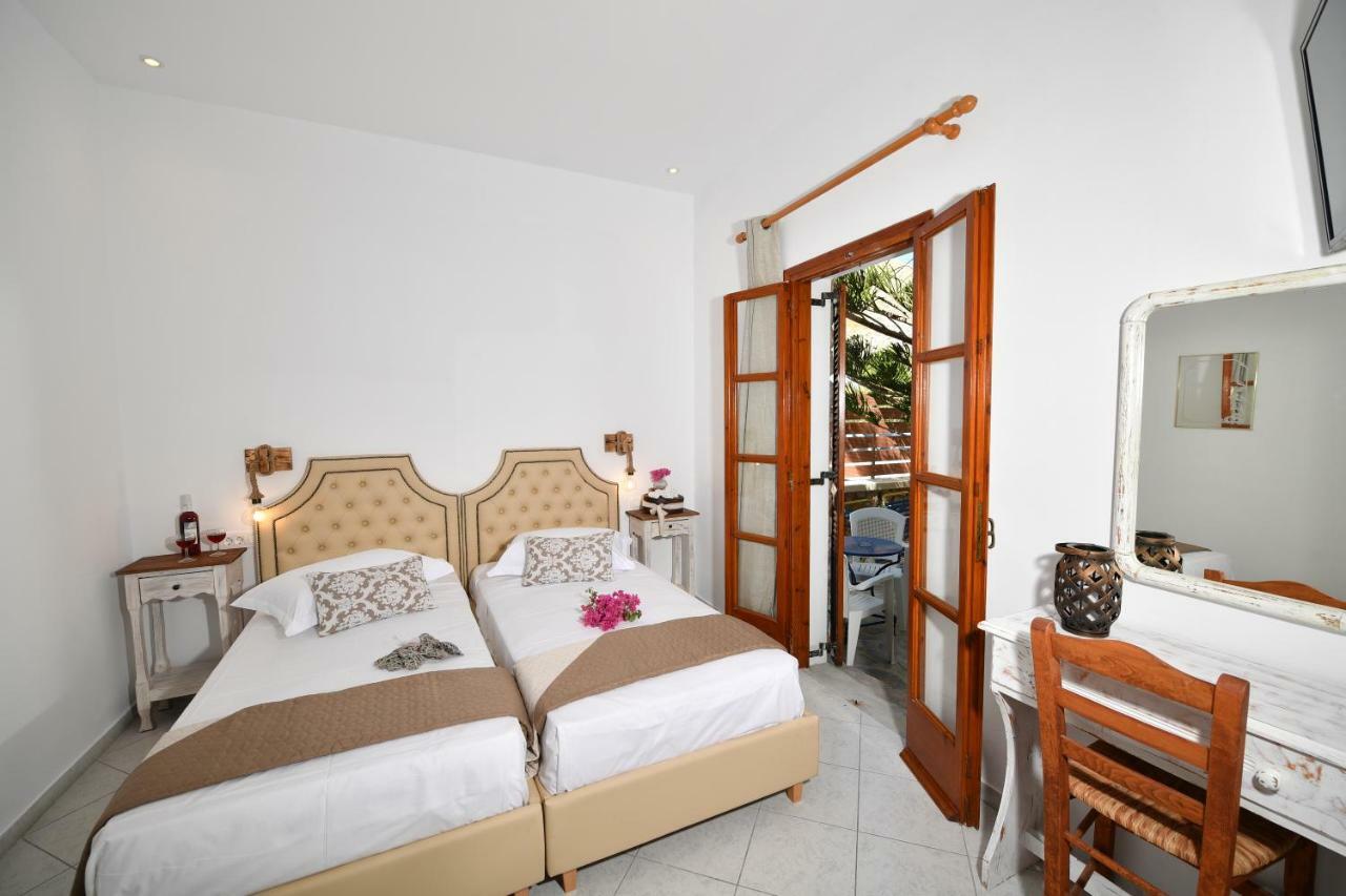 Philoxenia Hotel & Studios Perissa  Exterior photo